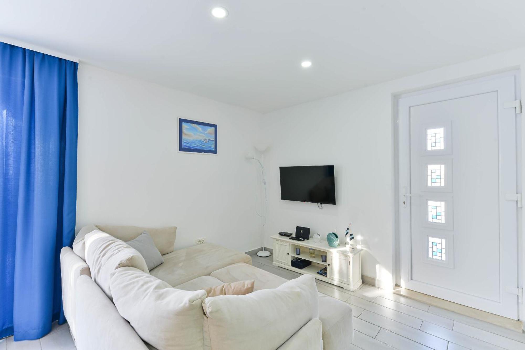 Villa Anna With Pool, Zadar County วินเยราซ ภายนอก รูปภาพ